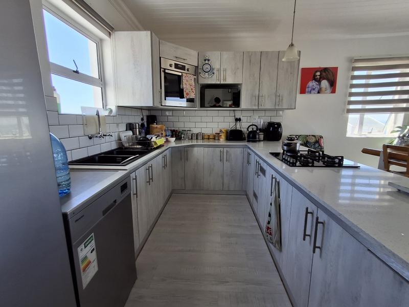 3 Bedroom Property for Sale in St Helena Views Western Cape